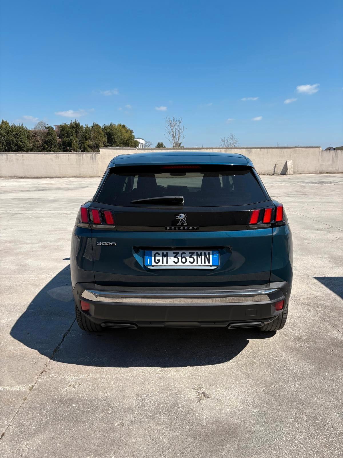 Peugeot 3008 BlueHDi 130 S&S EAT8 Allure Pack