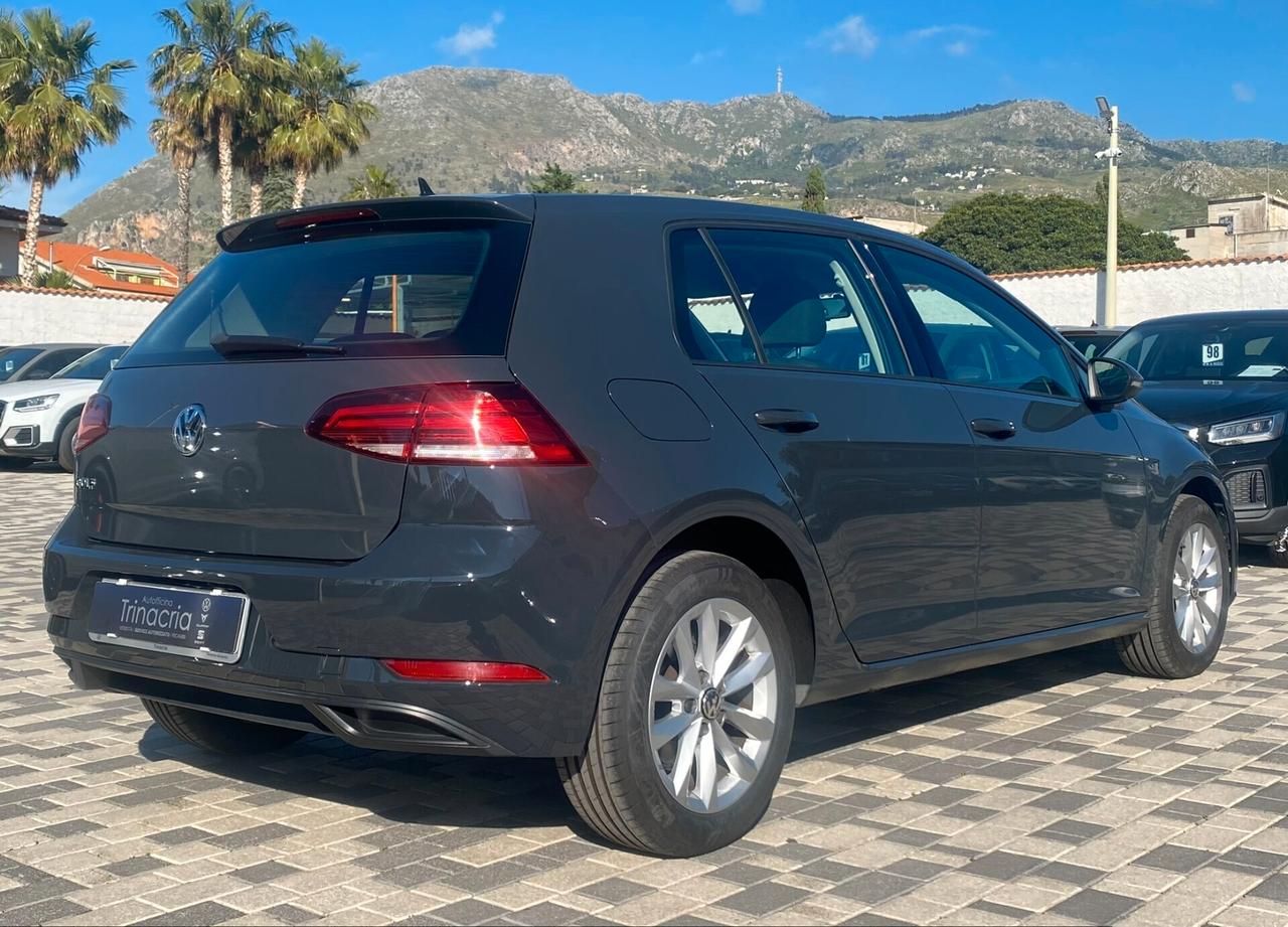Volkswagen Golf Trendline 1.6 TDI 116CV