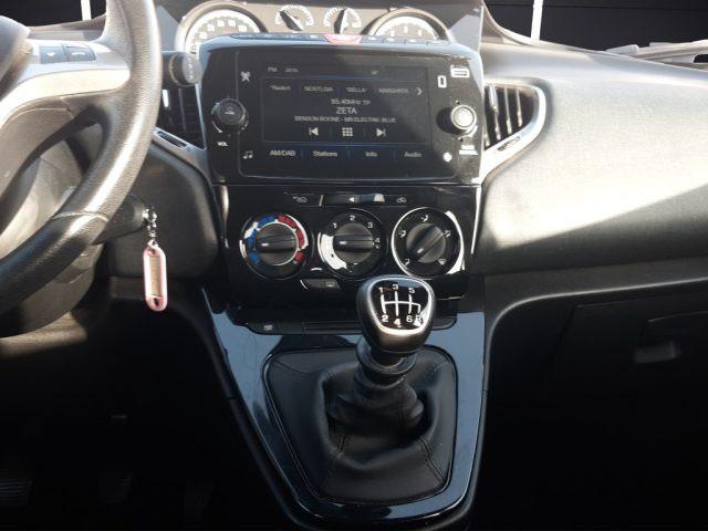 LANCIA Ypsilon 1.0 FireFly 5 porte S&S Hybrid Alberta Ferretti