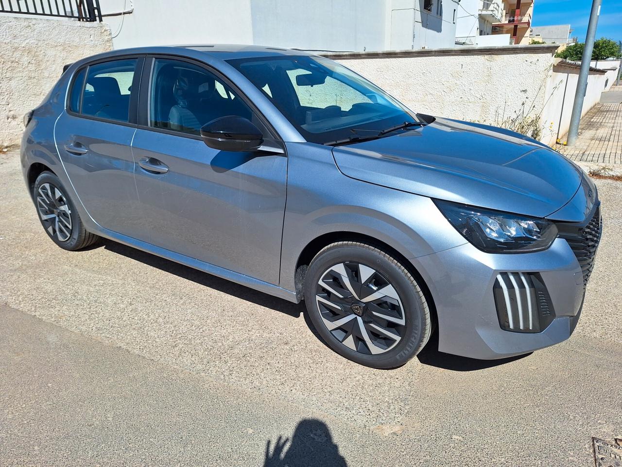 Peugeot 208 PureTech 75 CV STYLE