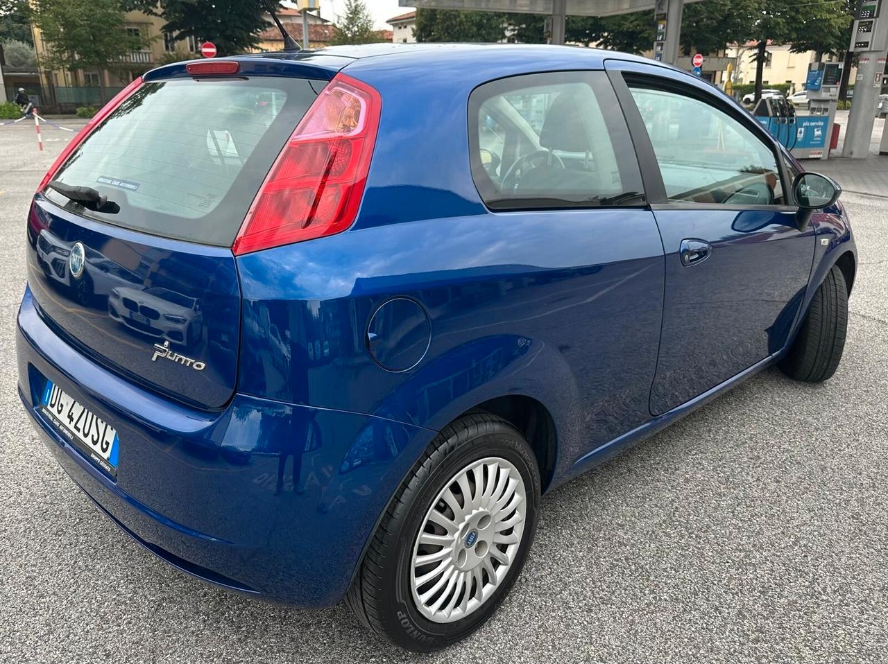 Fiat Grande Punto 1.3 MJT 75 CV 3 porte Dynamic