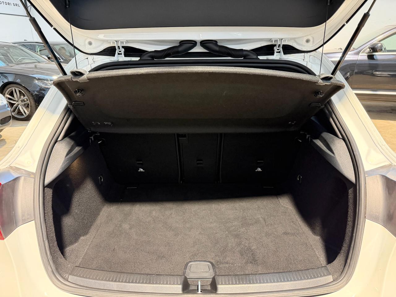 Mercedes-benz A 200 Premium AMG-LUCI-360-MULTIBEAM-TAGLIANDI MERCEDES