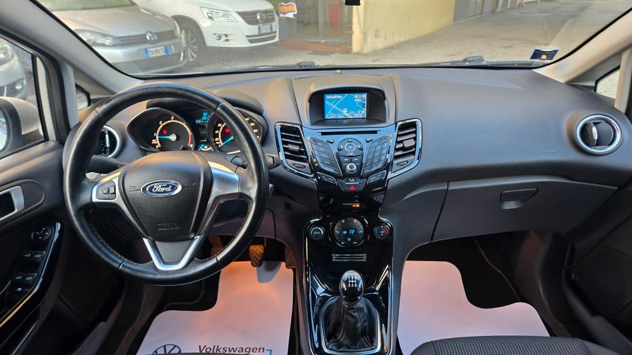 Ford Fiesta 1.5 TDCi 75CV 5 porte Titanium Neopatentati