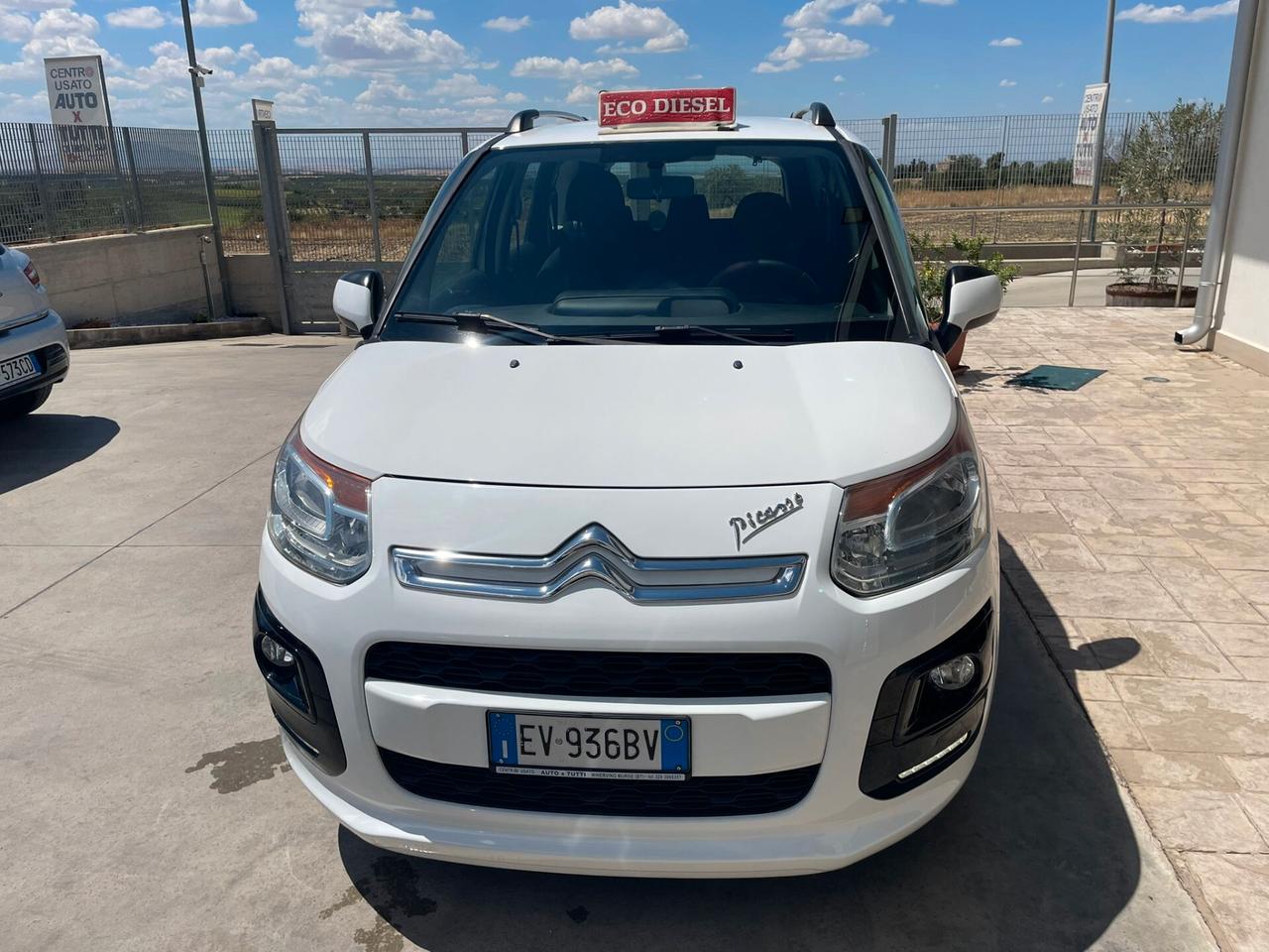 Citroen C3 Picasso 1.6 HDi 90 Exclusive pari al nuovo