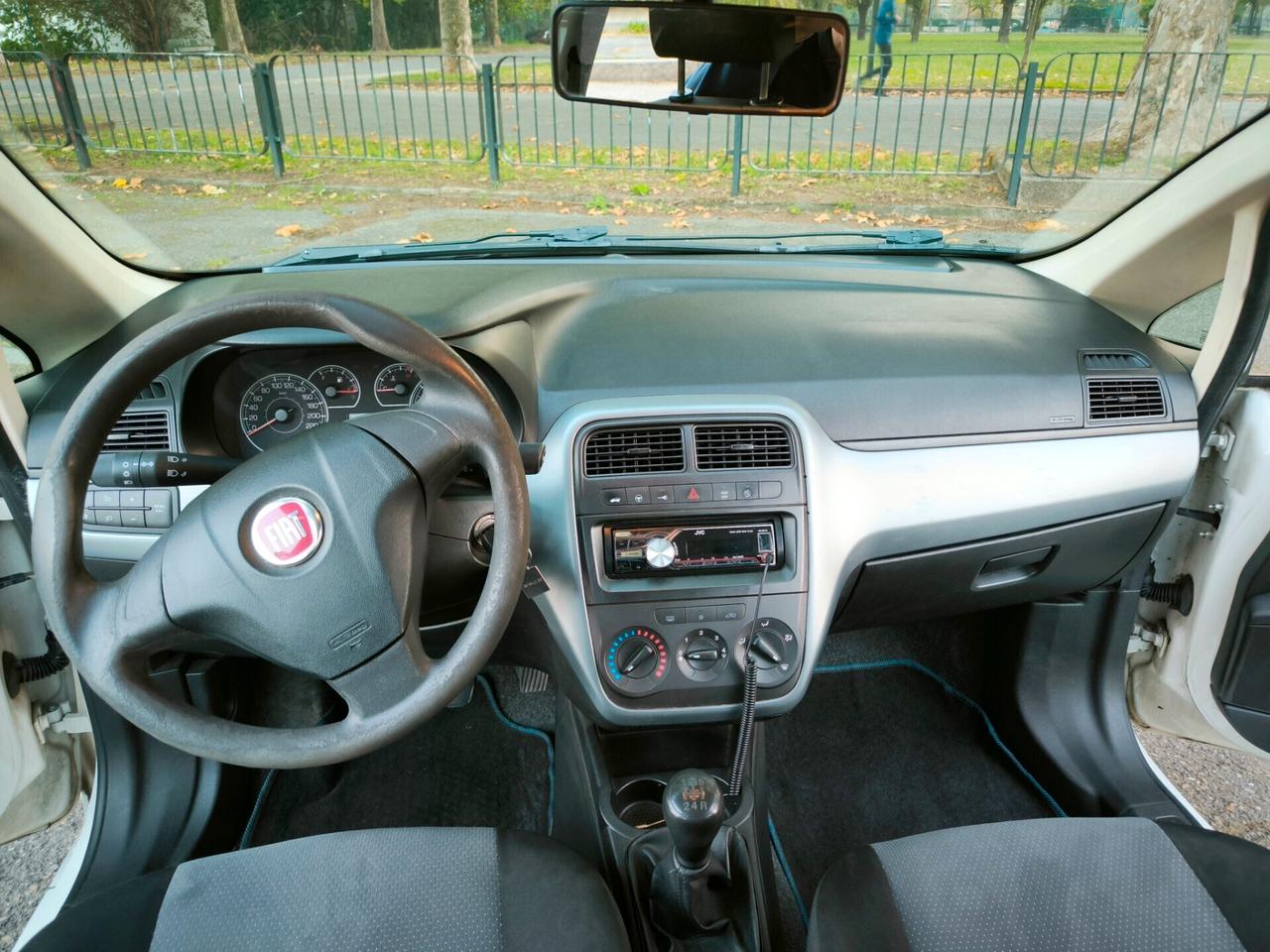 Fiat Grande Punto 1.3 MJT 75 CV 5 porte LEGGERE BENE