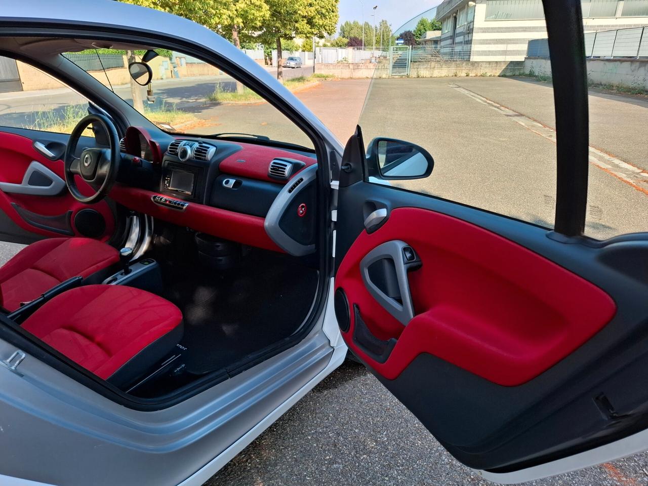 Smart ForTwo 1000 52 kW MHD coupé passion