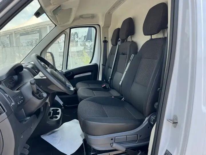 Peugeot Boxer 328 L1H1 120CV BLUEHDI