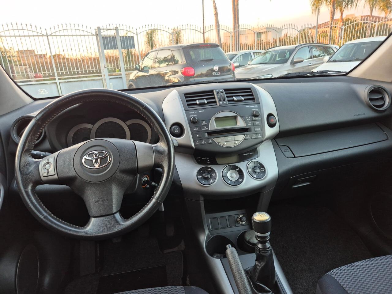 Toyota RAV 4 2.2 D-4D 136 CV 4X4 RESTAYLING NUOVA FULL
