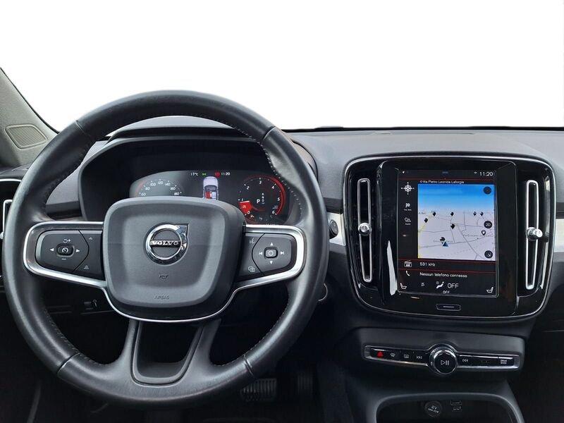 Volvo XC40 D3 150 CV AWD Automatica NAVI LED Business Plus