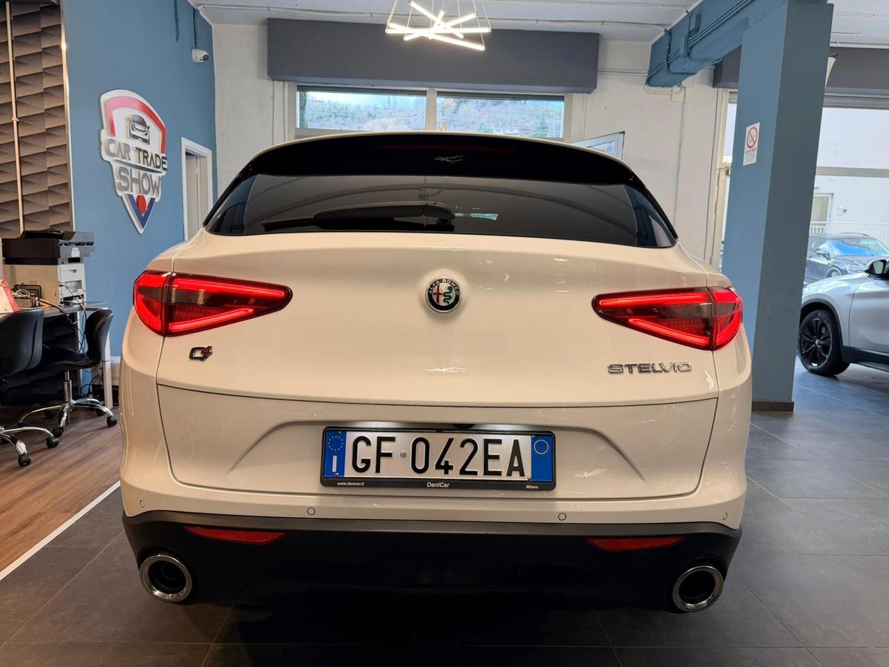 Alfa Romeo Stelvio 2.2 Turbodiesel 160 CV N1 AUTOCARRO 5 POSTI