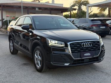 AUDI Q2 30 TDI S tronic Business Design