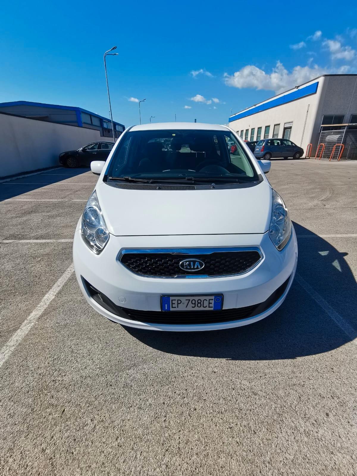 Kia Venga 1.4 CRDi 90CV Cool - 2013