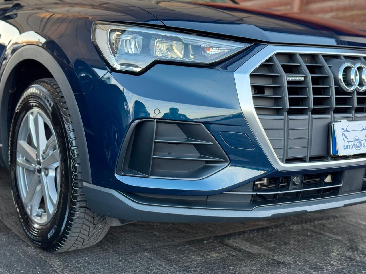 Audi Q3 40 TDI quattro S tronic Business Advanced