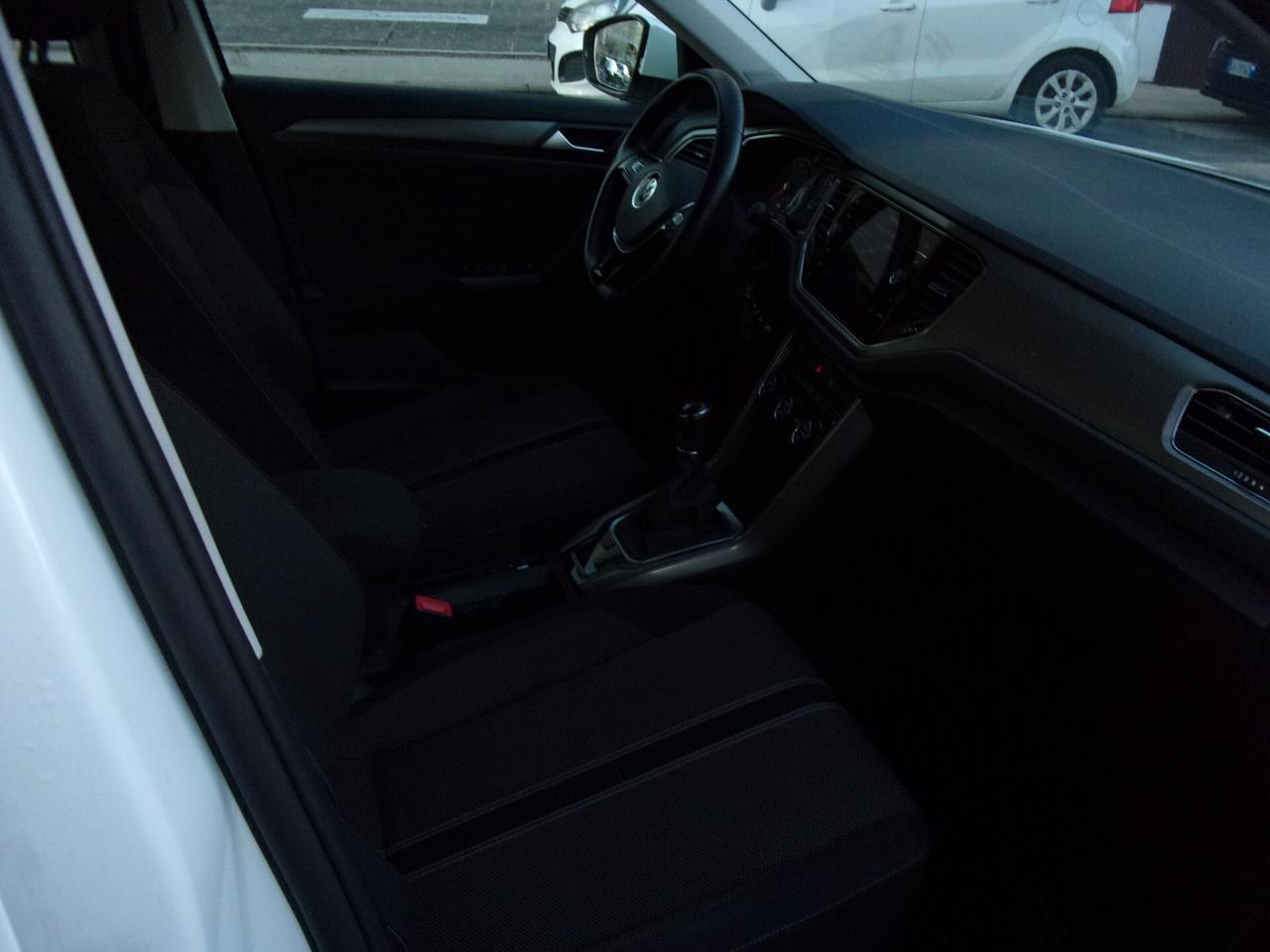 Volkswagen T-Roc 1.0 TSI Business BlueMotion Technology 110 cv