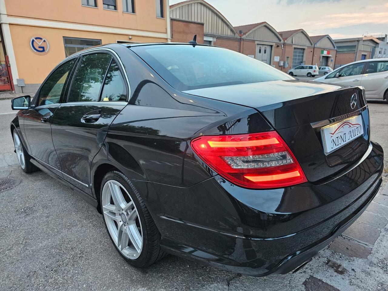 Mercedes-benz C 200 CDI 136cv Avantgarde*AMG*Pelle*Navi*Bi-Xeno*18*
