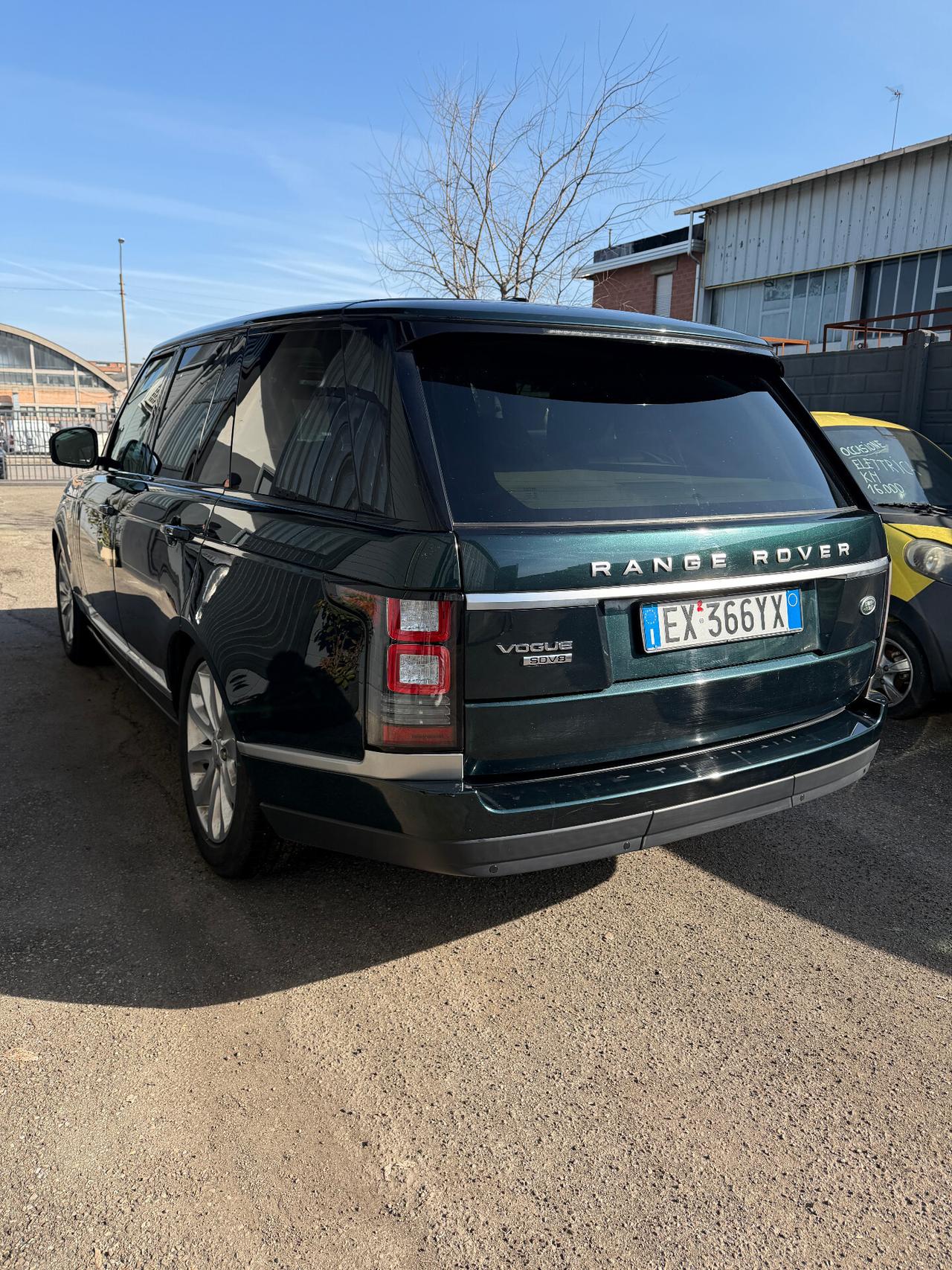 Land Rover Range 4.4 SDV8 Autobiography Black