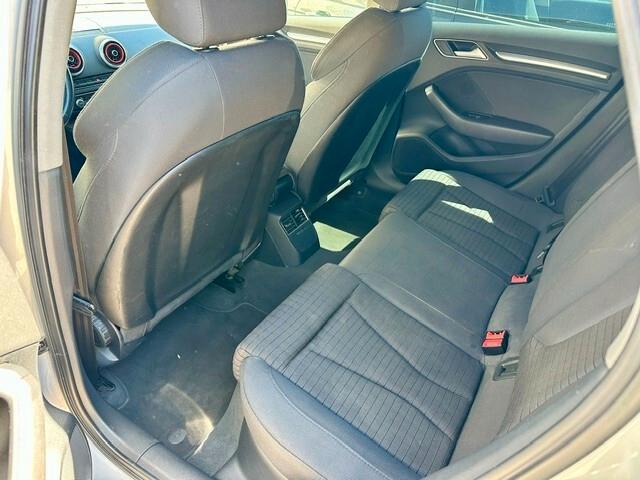 Audi A3 SPB 1.6 TDI 116 CV S tronic Sport