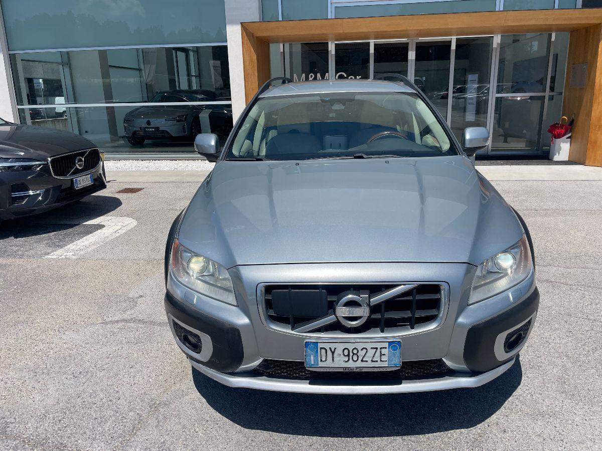 VOLVO - XC70 - D5 205CV AWD Summum