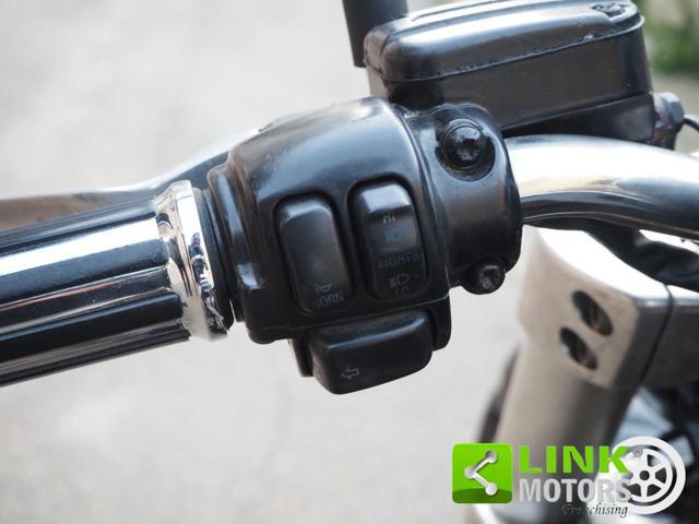 HARLEY-DAVIDSON 1130 V-ROD - VRSCR Street Rod