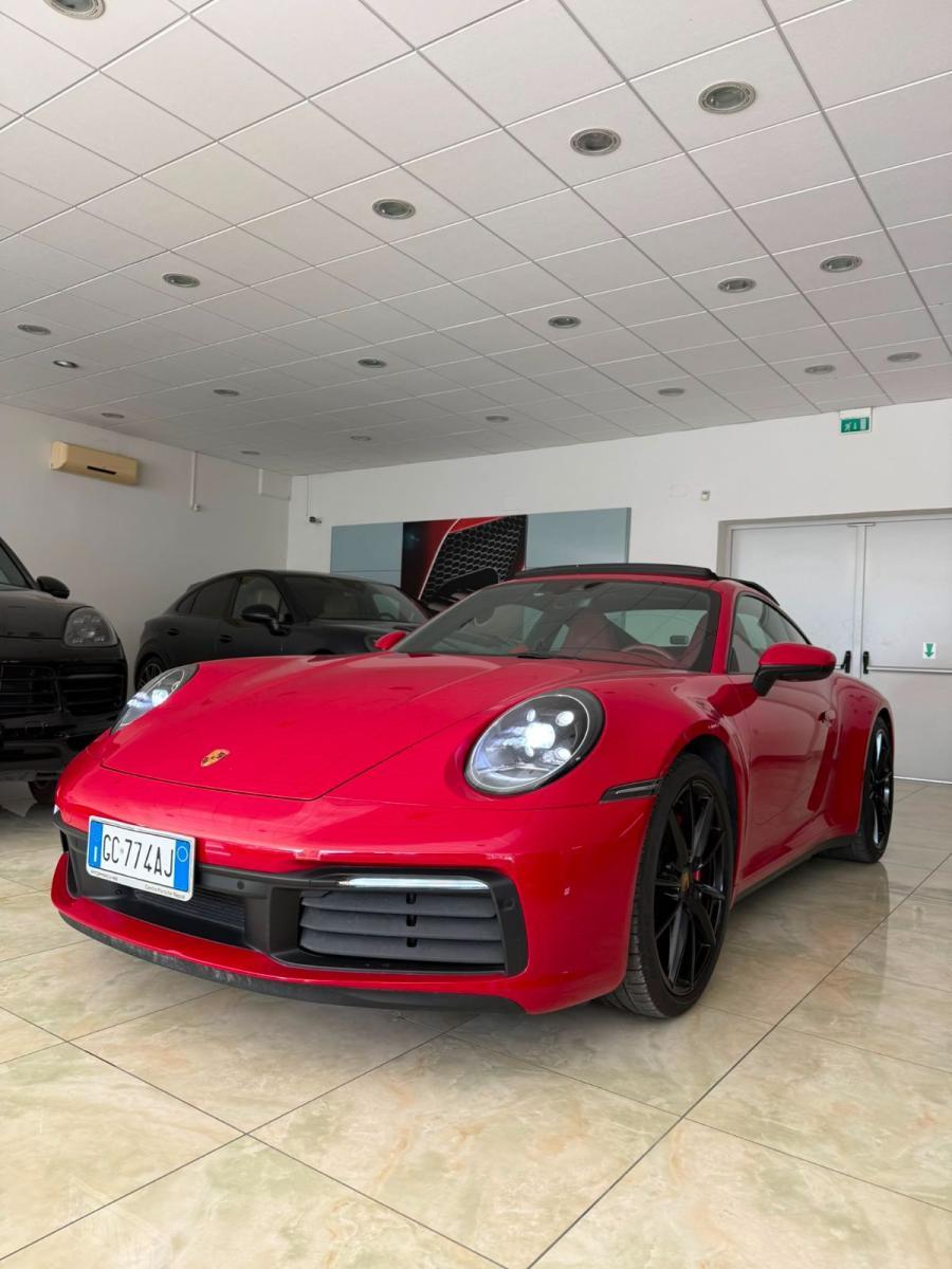 PORSCHE - 992 - 911 Carrera S
