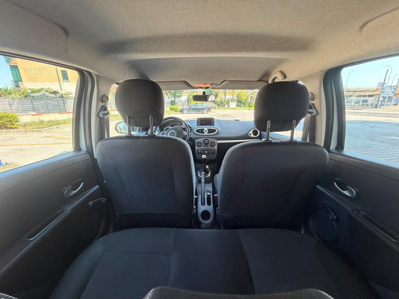 Renault Clio 1.2 16V 5 porte Dynamique