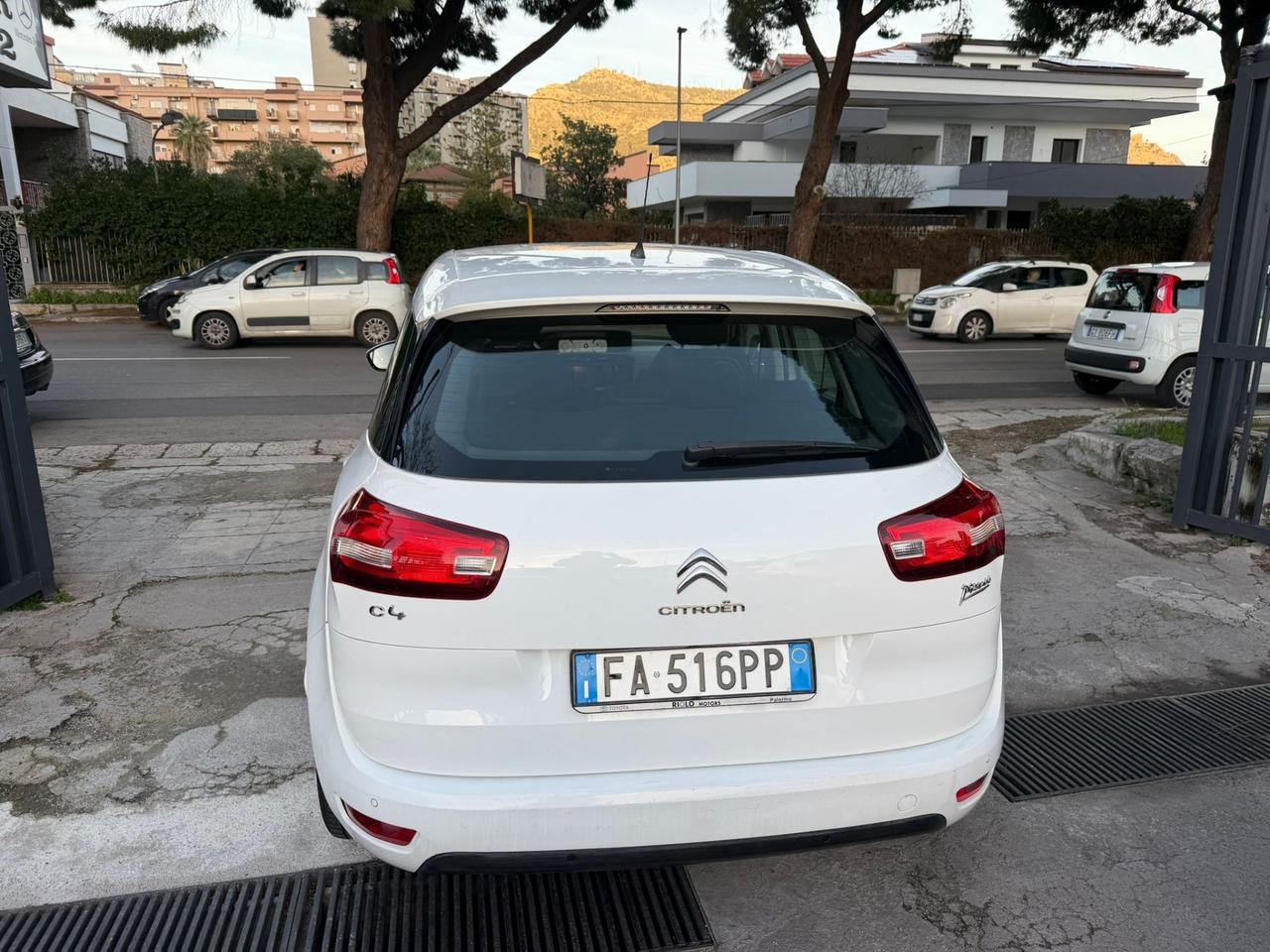 Citroen C4 Picasso 1.6 e-HDi 115 Exclusive
