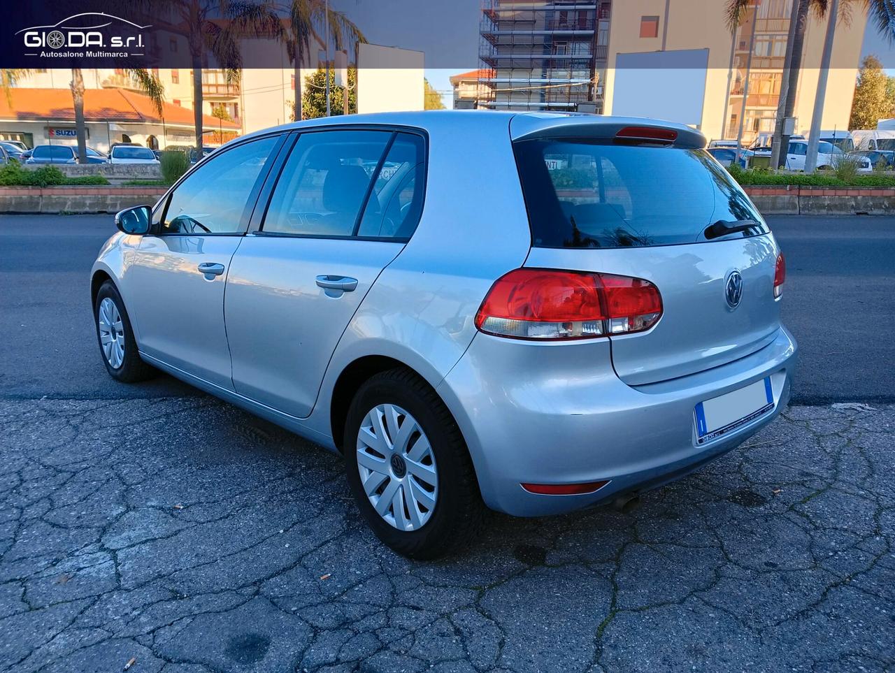 Volkswagen Golf 1.6 TDI 5p.
