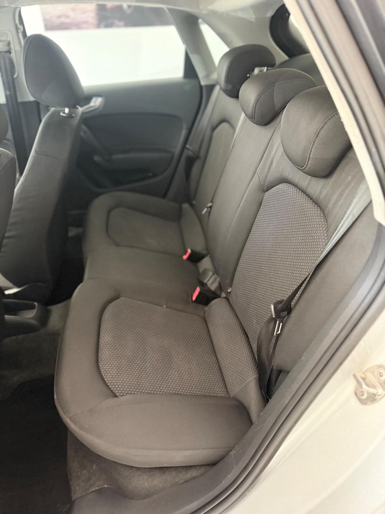 Audi A1 1.6 TDI S line edition