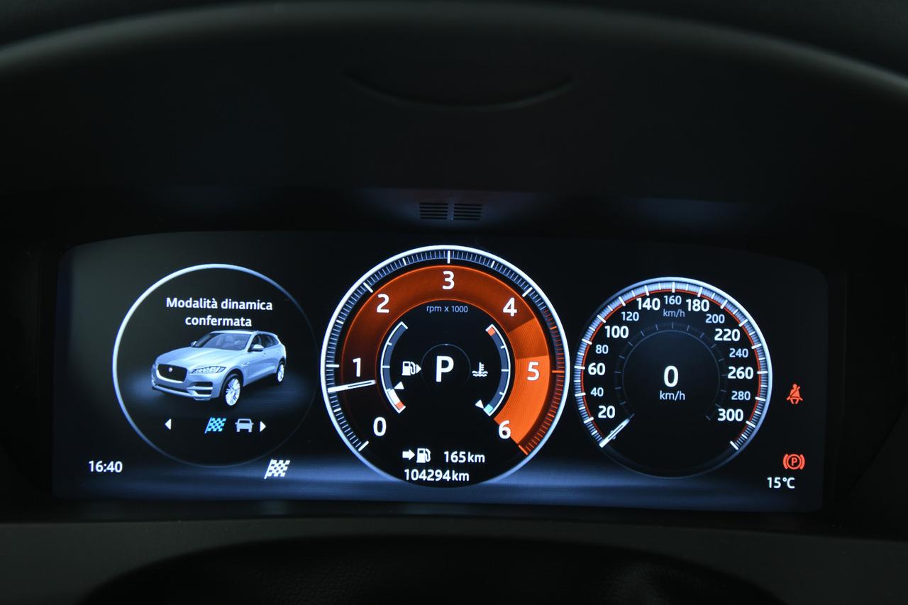 JAGUAR F-Pace 2.0d i4 Portfolio 180cv auto TETTO PANO+CAMERA+APP CONNECT