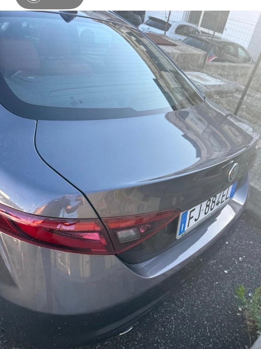 Alfa Romeo Giulia 2.2 Turbodiesel 150 CV