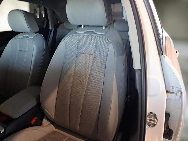 AUDI A4 2.0 30 TDI MHEV 100KW BUSINESS S TRONIC 4 PORTE BERLINA