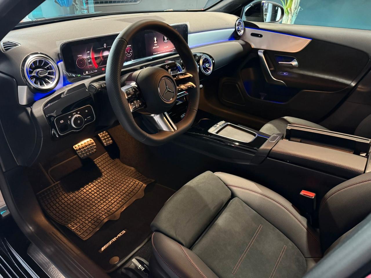 Mercedes-benz A 180 d Automatic AMG Line Premium Night Edition