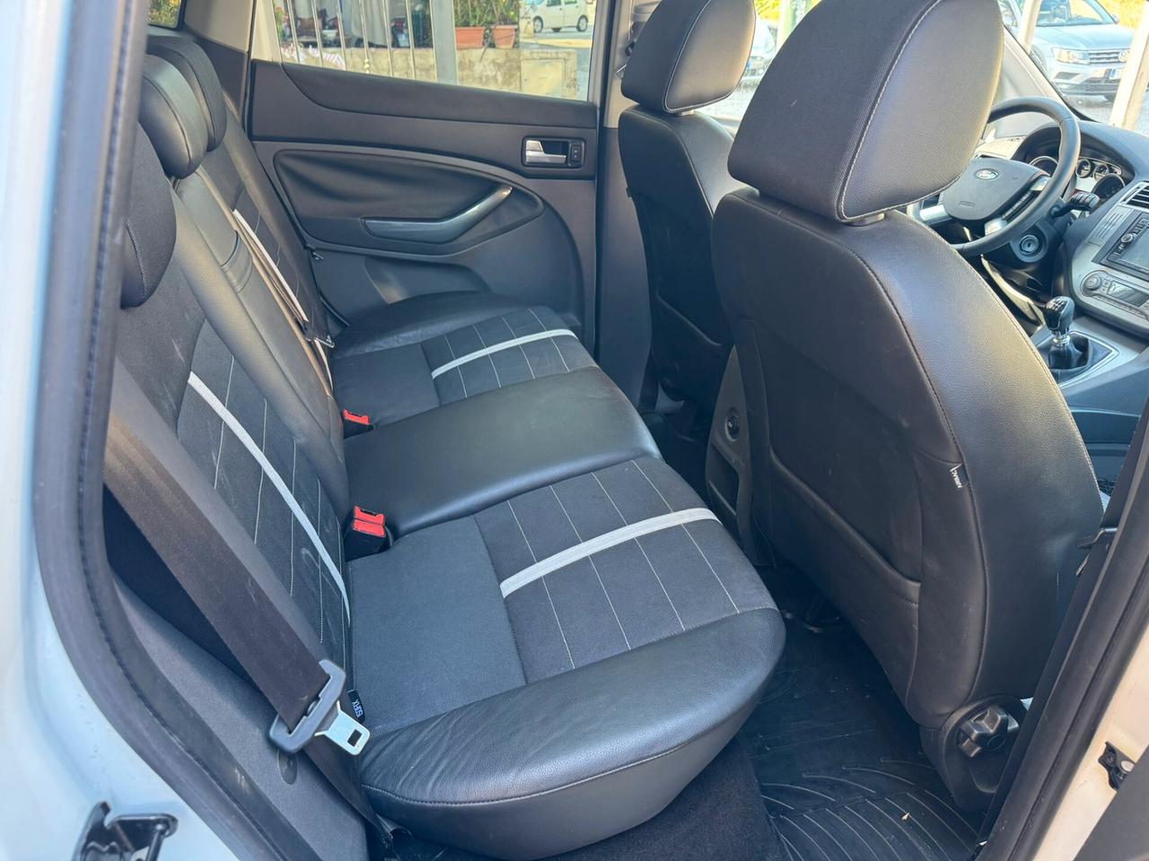 Ford Kuga Kuga+ 2.0 TDCi 136 CV 2WD DPF