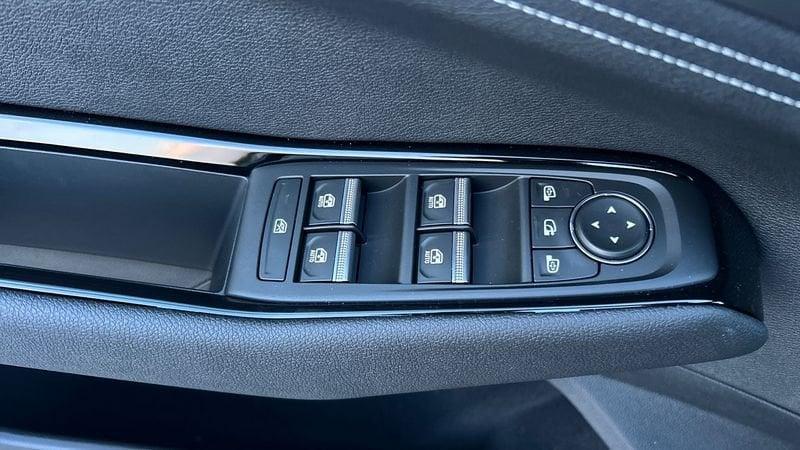 Renault Rafale techno full hybrid E-Tech 200 cv MY25