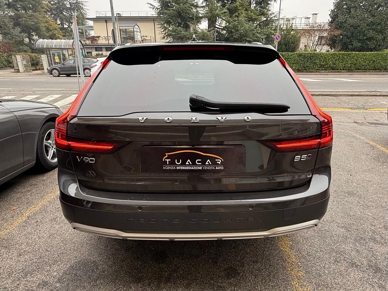 Volvo V90 Business 2.0 #8311