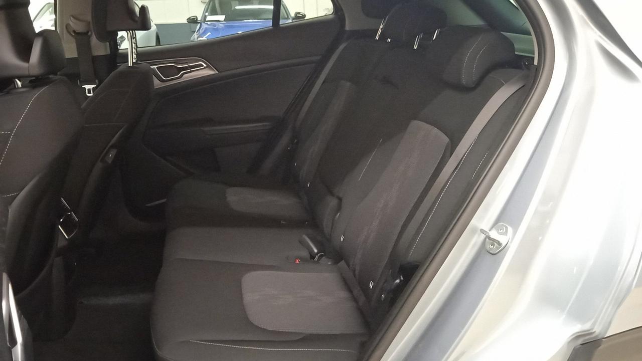 KIA Sportage V 2022 - Sportage 1.6 crdi mhev Style dct