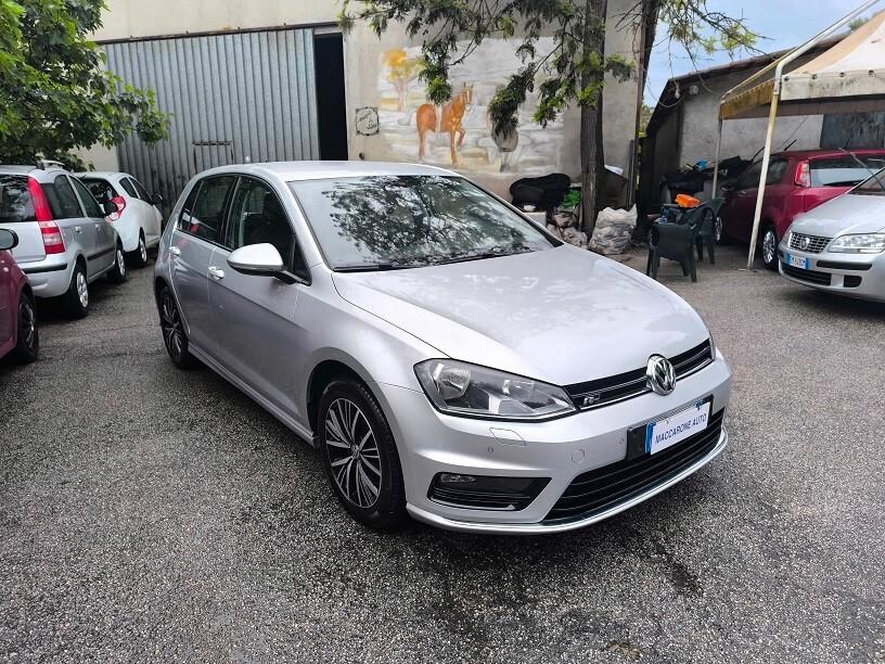 Volkswagen Golf 1.6 TDI 110 CV 5p. Highline R-LINE