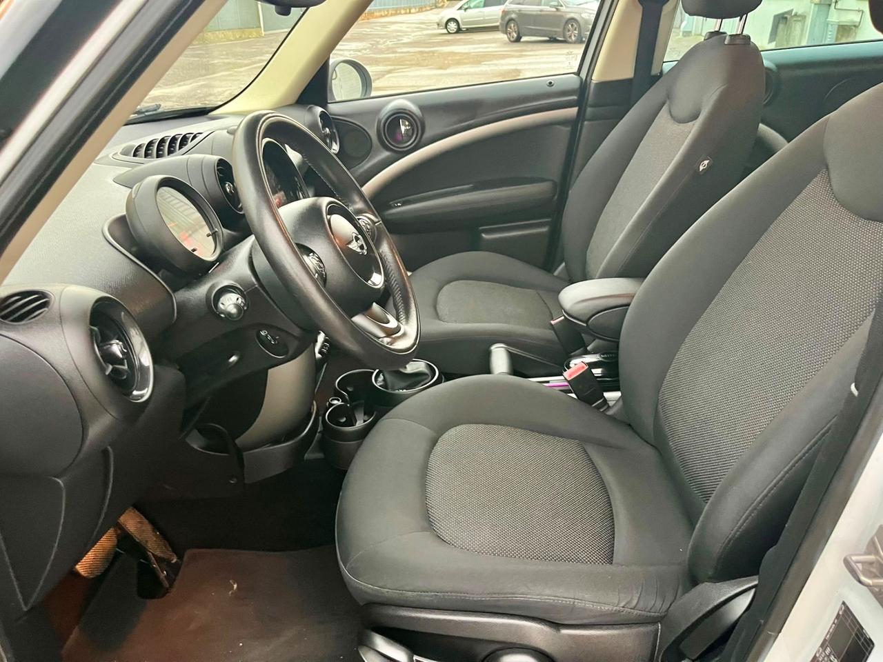 Mini Countryman 2.0D automatica 2015 94.000km euro6
