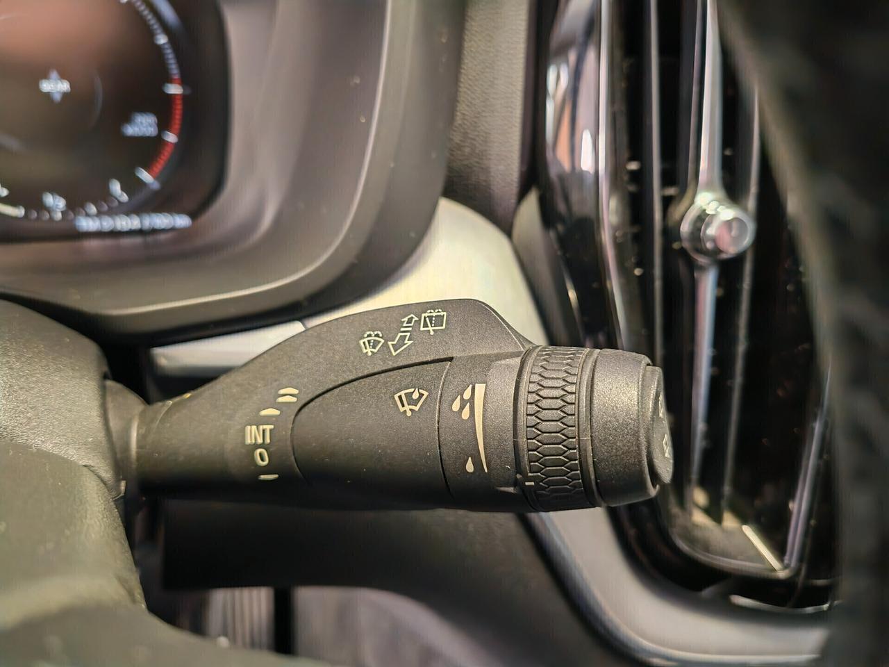 Volvo XC 60 XC60 AUTOCARRO N1 5 Posti €6D, unipro +iva