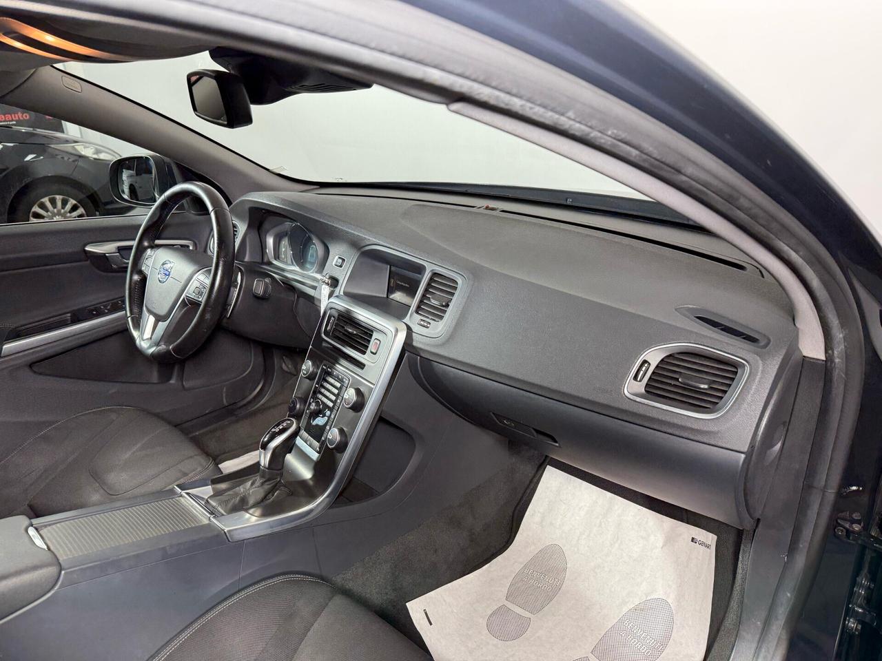 Volvo S60 D4 Geartronic Momentum