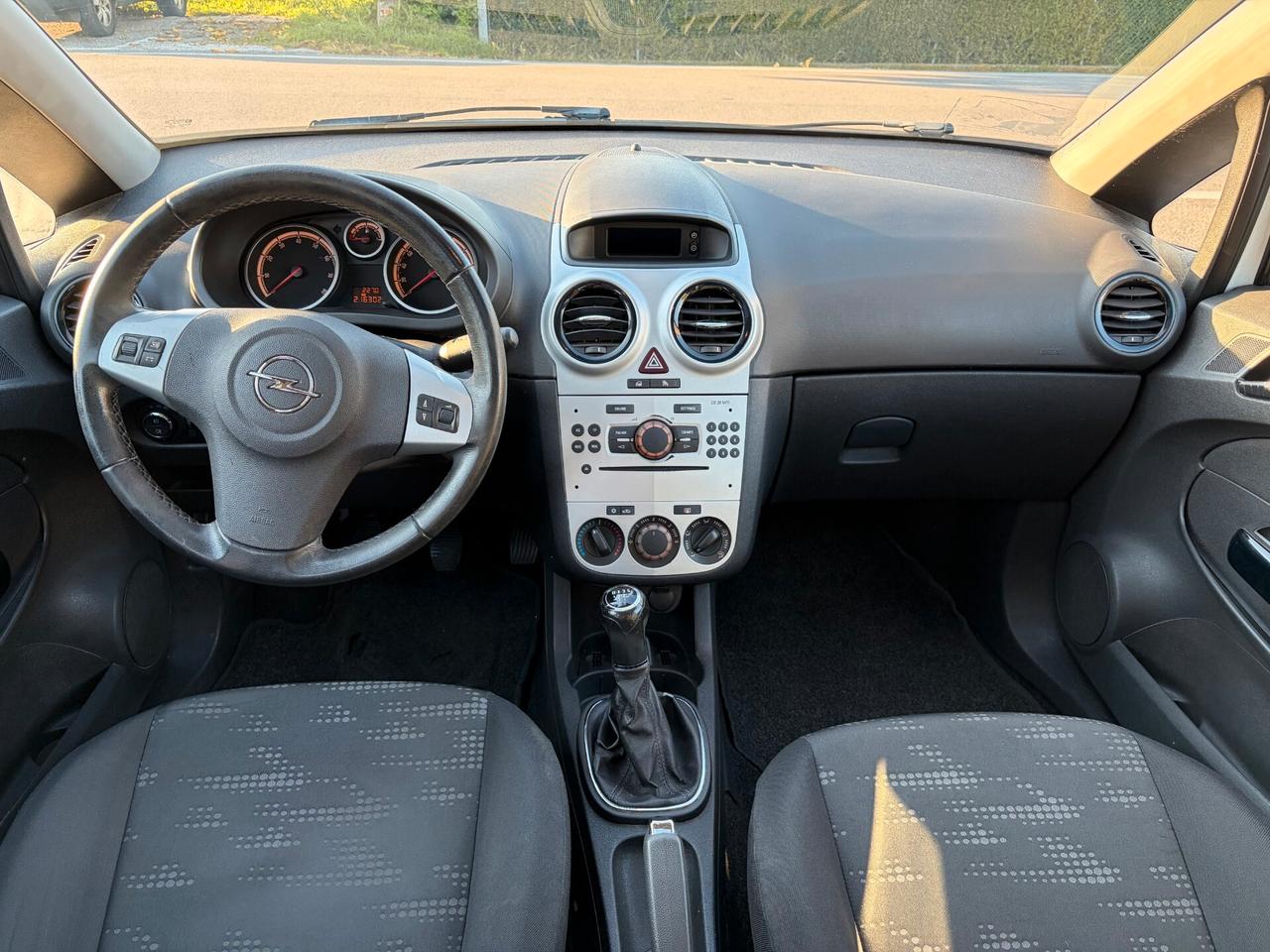 Opel Corsa 1.2 5 porte Elective