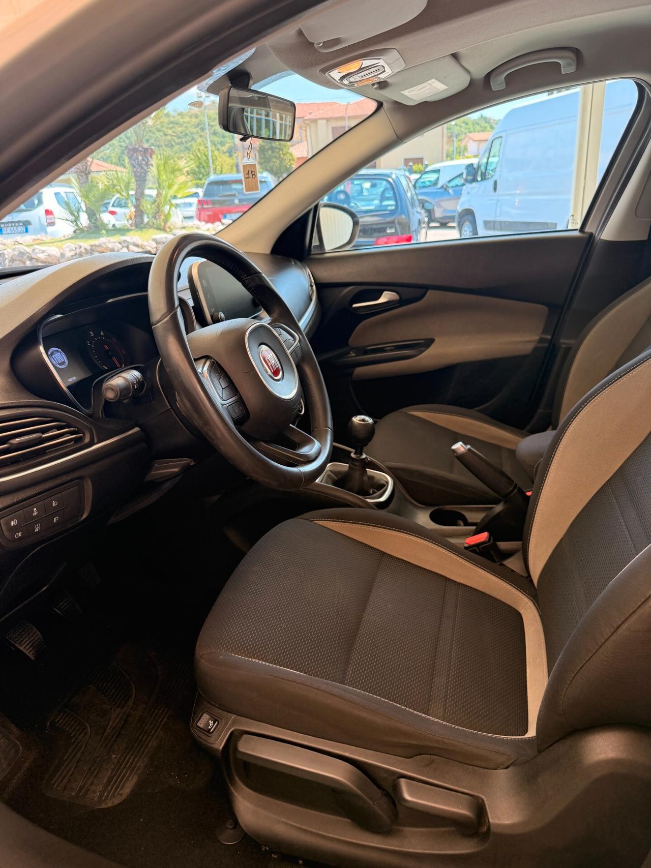 Fiat Tipo 1.6 Mjt - 2017 - KM: 149 MILA!!!