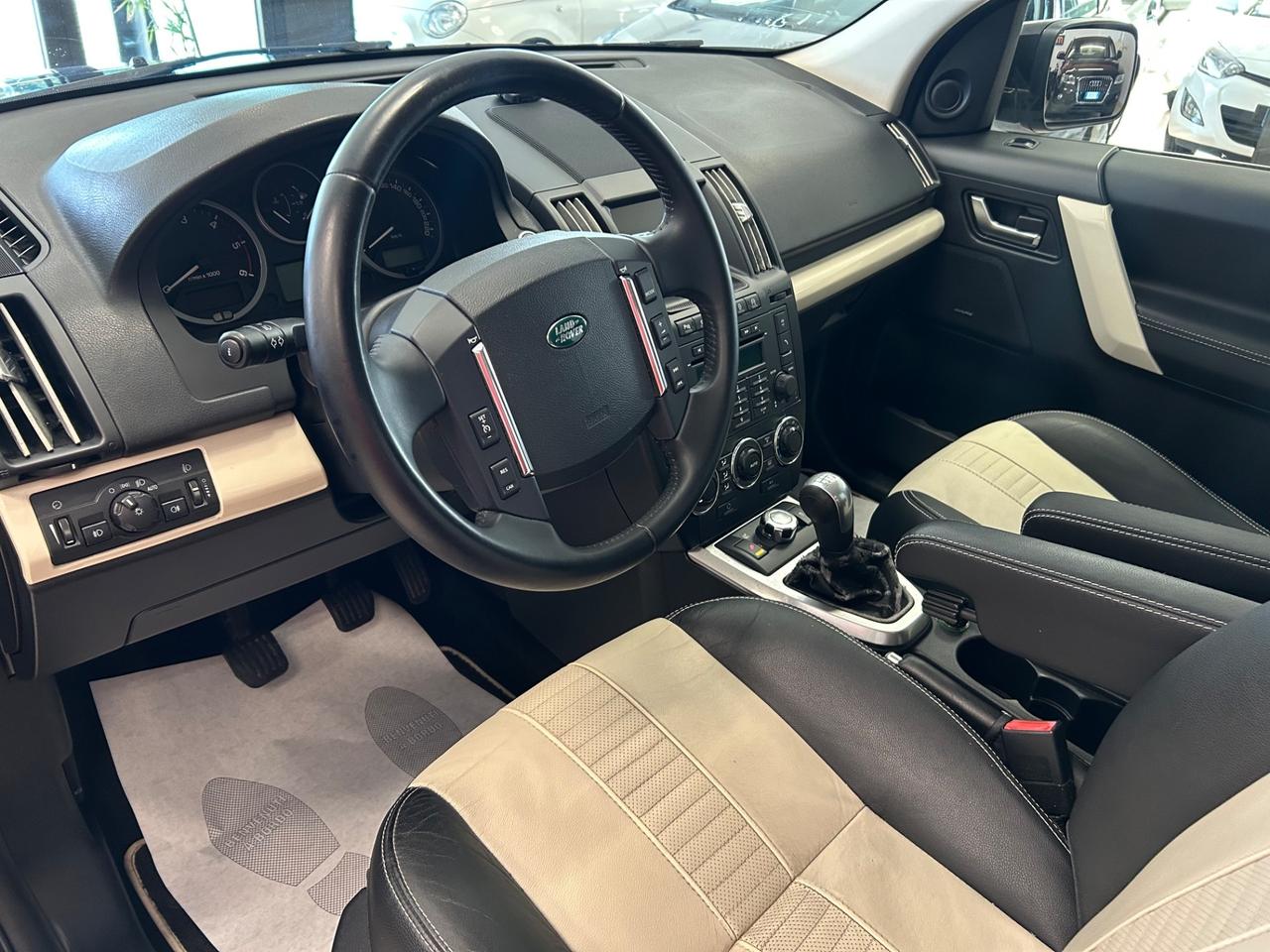 Land Rover Freelander - 2012 2.2 TD4 150cv 150.000 KM