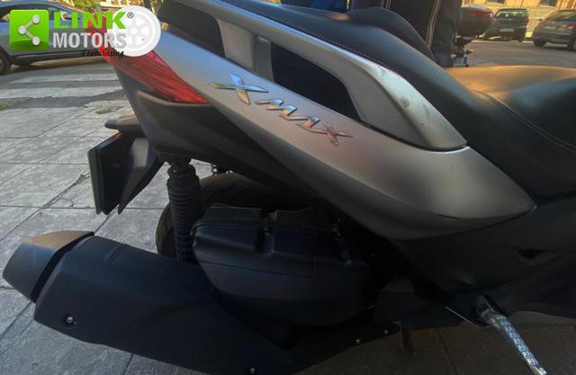 YAMAHA X-Max 400 Iron Abs