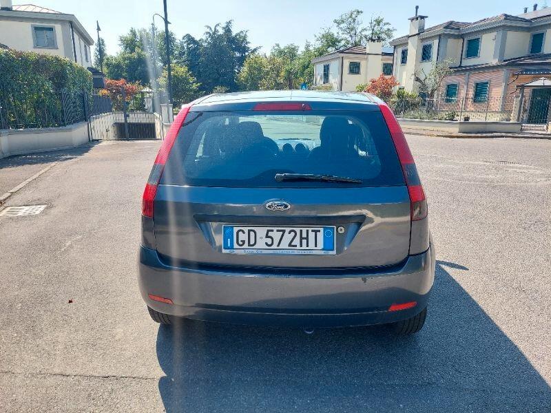Ford Fiesta 1.2 16V 5p. Ambiente euro4 benzina X Neopatentati