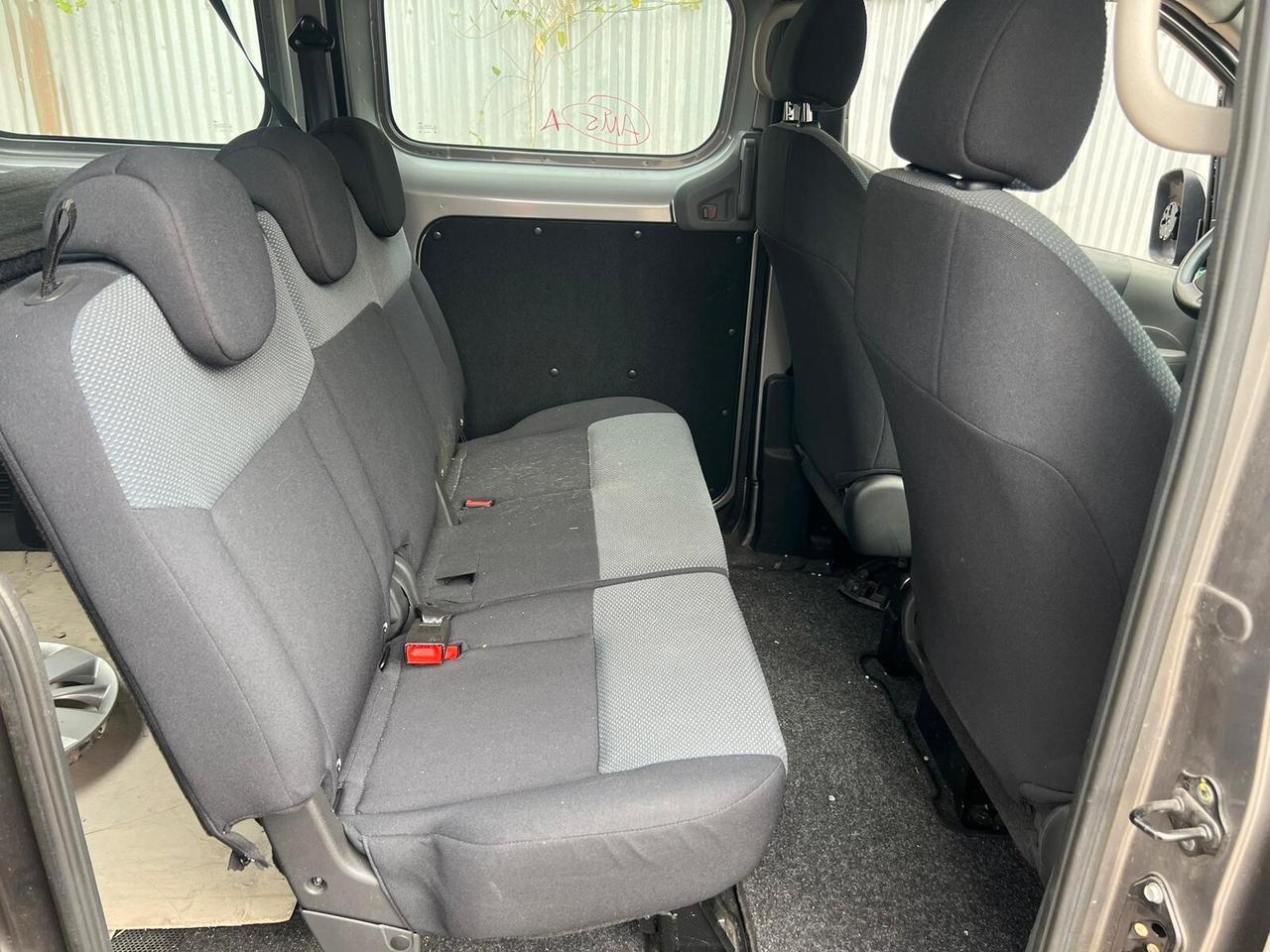 Nissan NV200 1.5 dCi 110CV Combi 2in1 (N1)