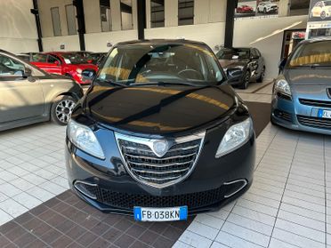Lancia Ypsilon 1.2 69 CV 5 porte S&S Platinum