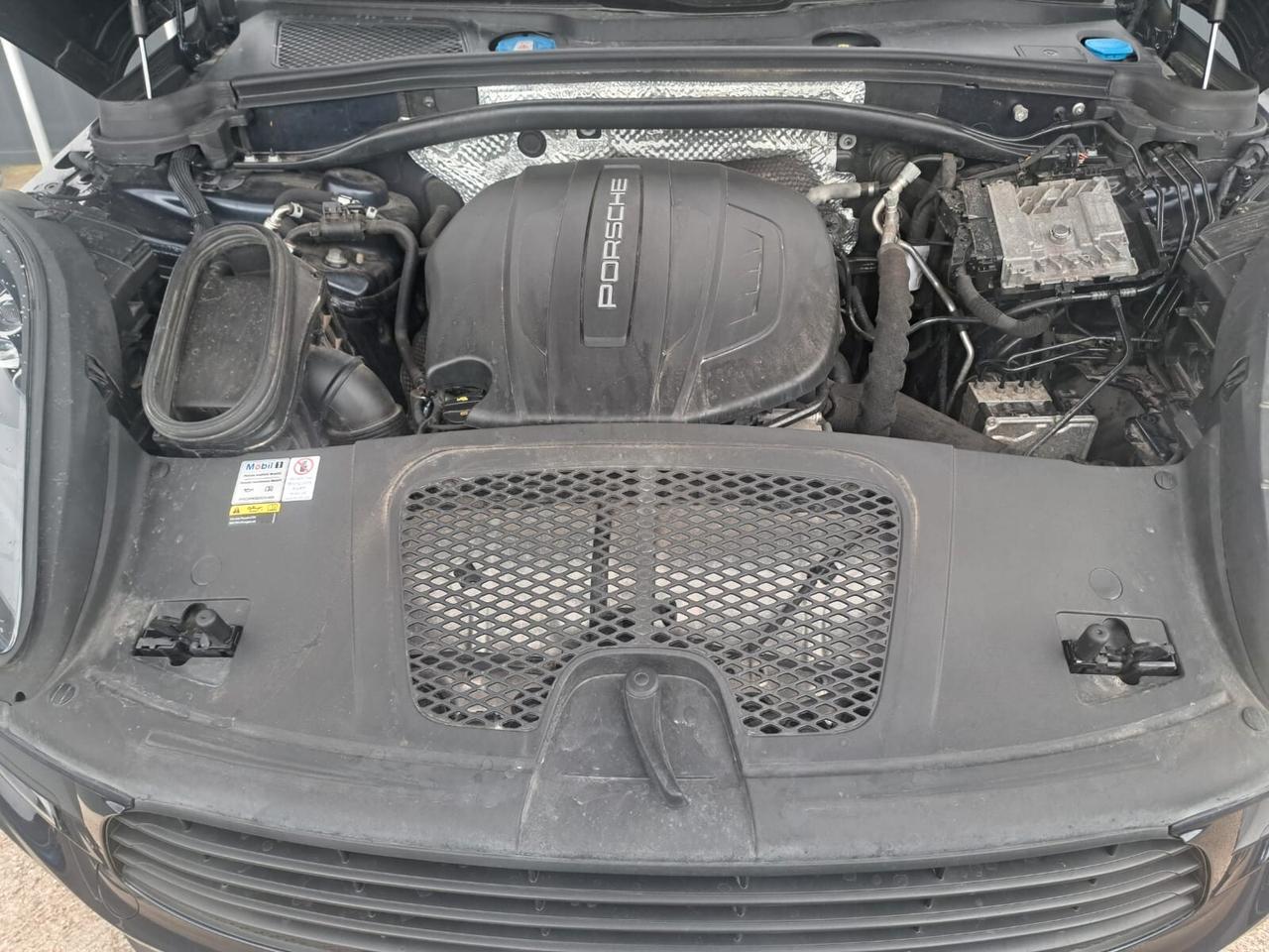 PORSCHE MACAN 2.0 BENZINA 245 CV