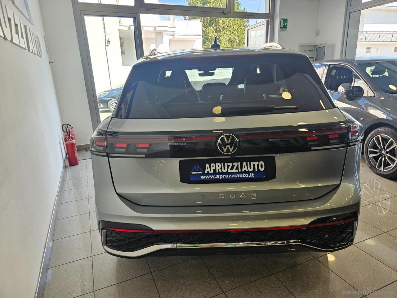 VOLKSWAGEN Tiguan 2.0 TDI 150CV SCR DSG R-Line