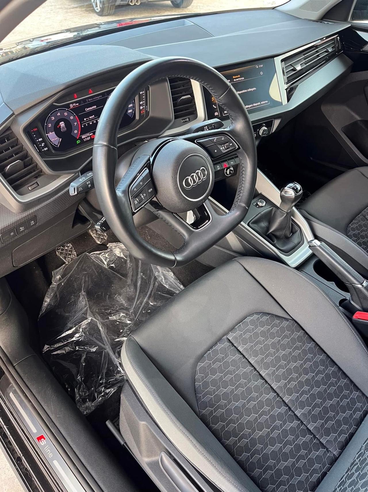 Audi A1 SPB 30 TFSI S line edition